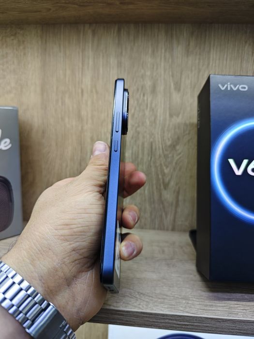 Vivo v60 lite 5G 256gb