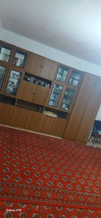 Zal uchun Mebel sotiladi