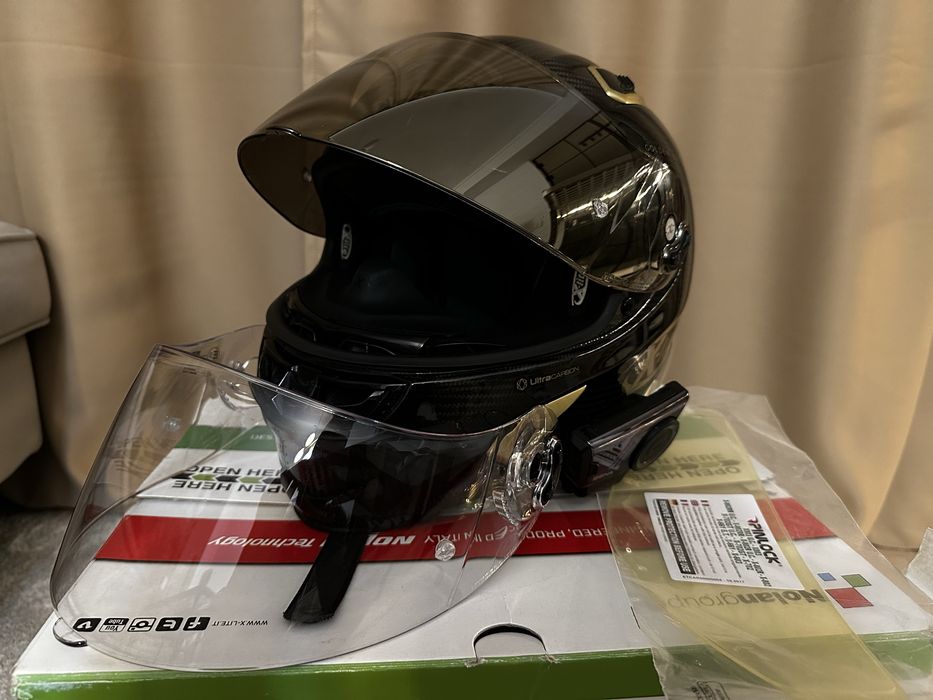 Casca moto X-Lite X-803 RS Ultra Carbon Golden Edition, marimea M