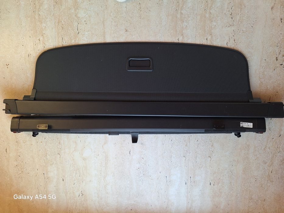 щора за багажник на Audi A4 20 г. пълен комплект с кучкарник