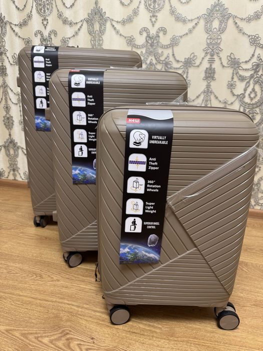 Чемодан  противоударный