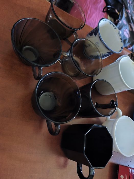 Стаканы .кружки для чая