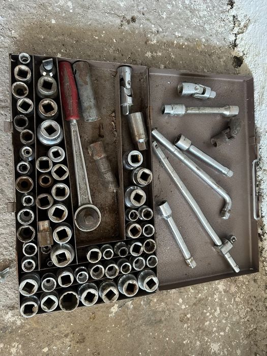 Set trusa tubulare