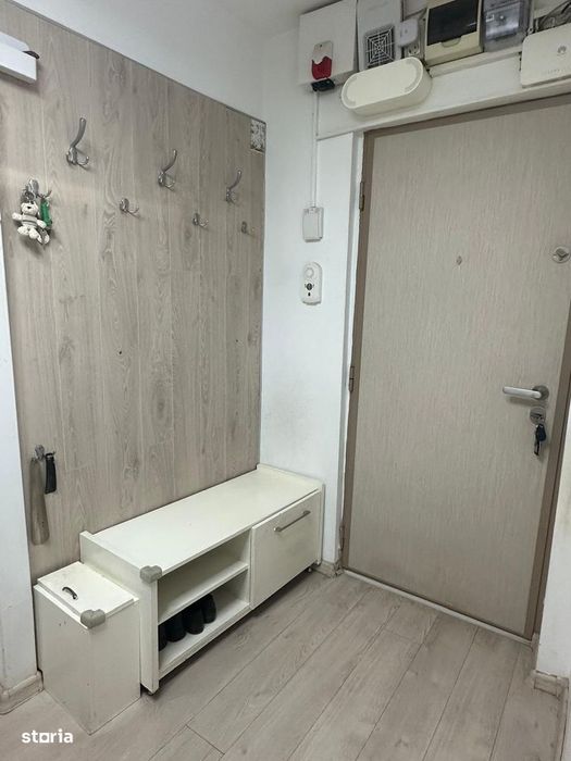 Apartament cu balcon și aer condiționat, 4 camere