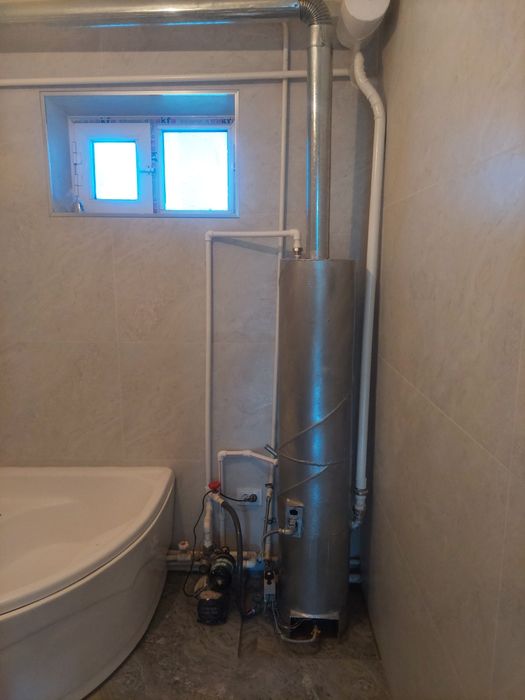 Уй сотилади 3- хоналик кырпичный 70 квадрат!