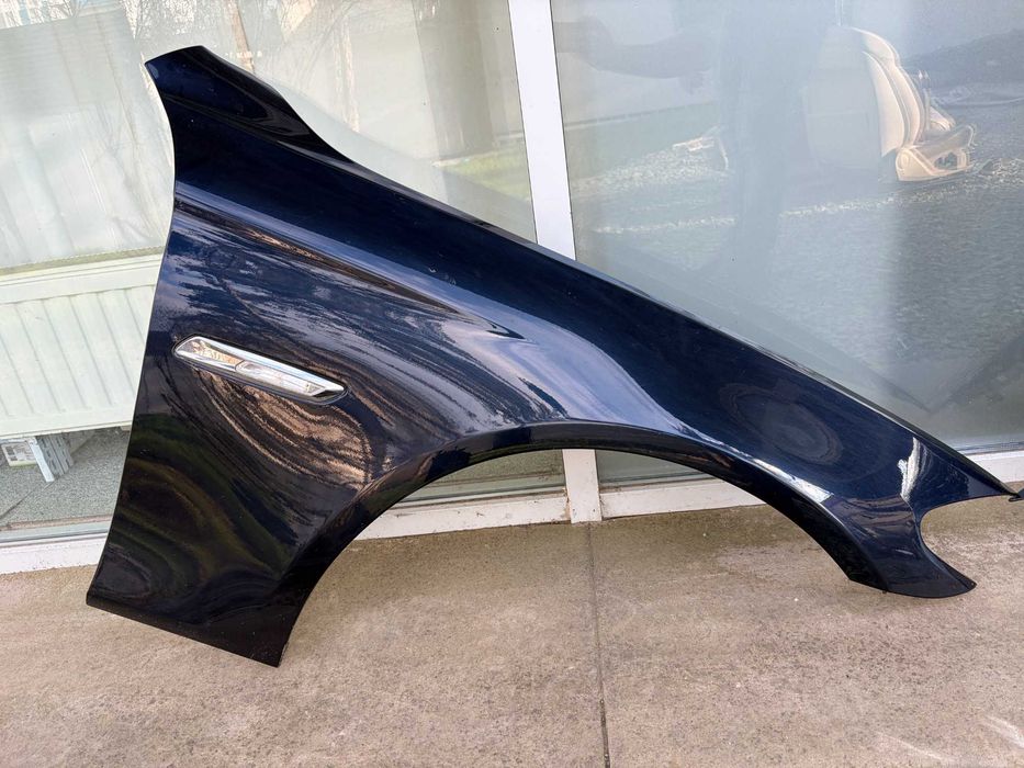 Aripa / Aripi Stanga Dreapta BMW Seria 5 F10 F11 Culoare A89