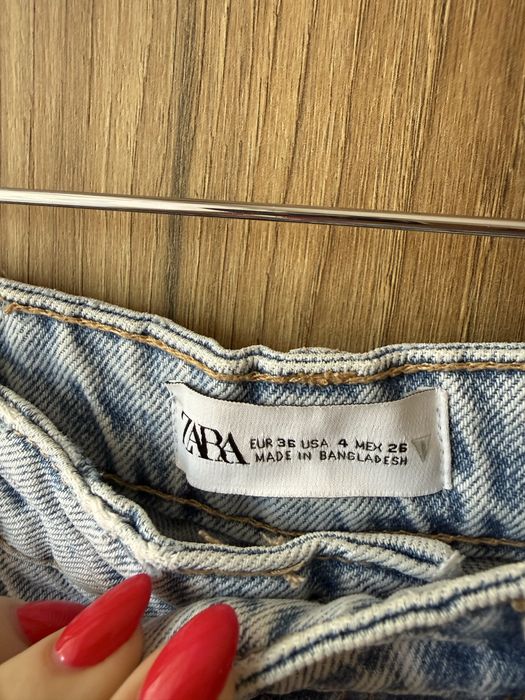 Къси панталони Zara