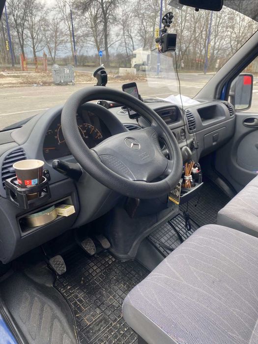 Мерцедес Спринтер 208