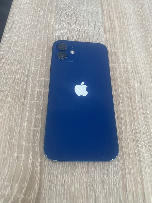 Vand Iphone 12.