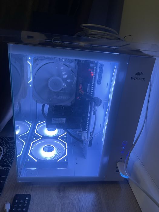 Продаю компьтер !