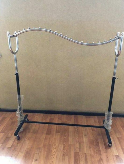 Вешалка гардеробная