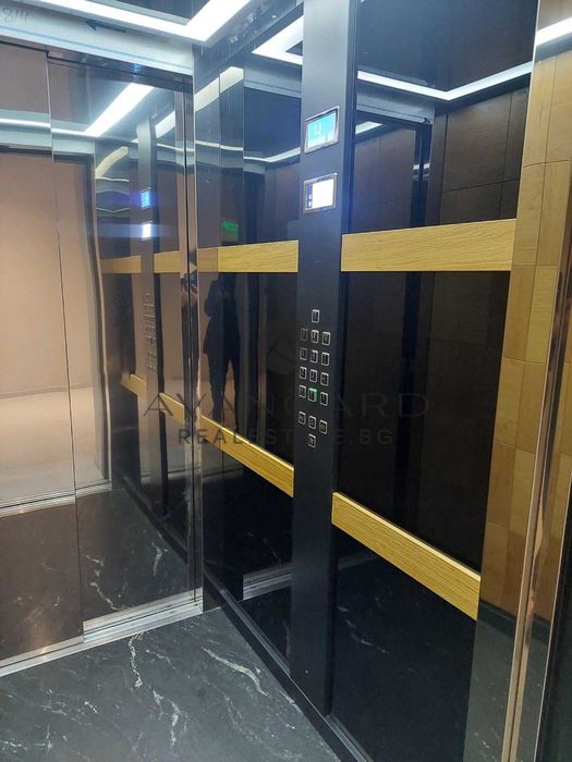 Продава се Двустаен апартамент в Пловдив, Център - 75 кв.м за 1387 €/кв.м - Снимка #14