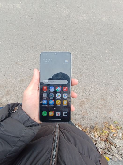 Redmi 14c xamma joyi radnoy