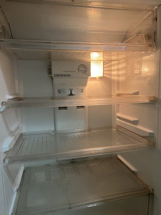 Холодильник б/у