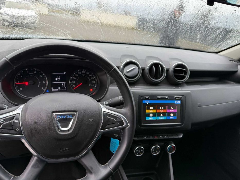 Dacia Duster Benzina