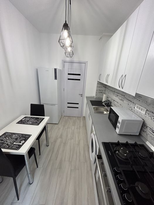 Inchiriez apartament 2 camere politehnica