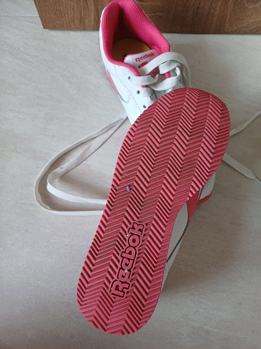 Маратонки  Adidas и ботуши Quechua