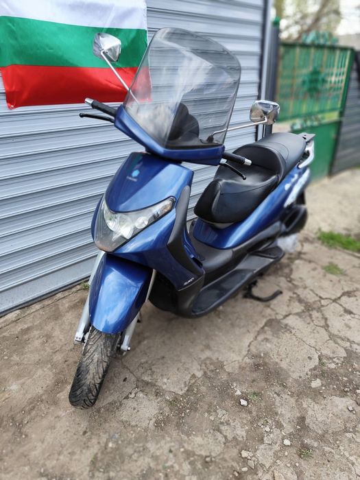Пиаджо Бевърли 250 Piaggio Beverley 250