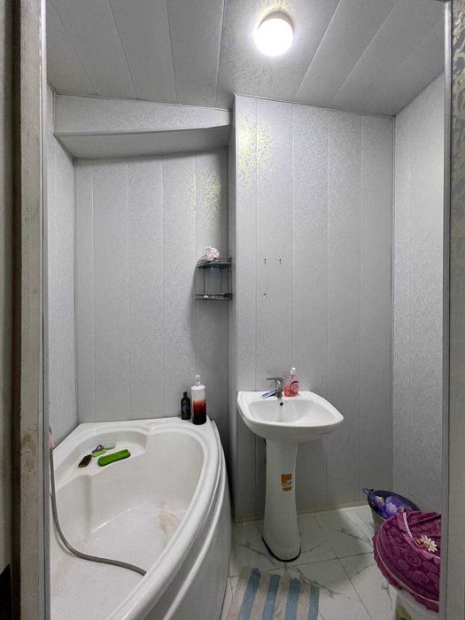 1 хона Арзон Мансарда сотилади Супер