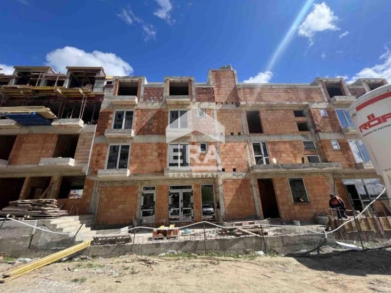 Двустаен ексклузивен апарамент за продажба, в новострояща се сграда, ж