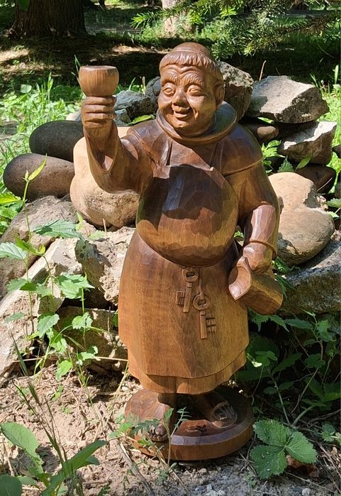 Красива Стара Дървена Фигура Монах