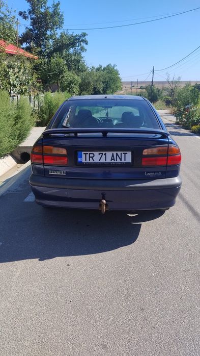 Vând Renault Laguna