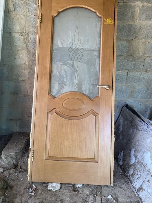 Продам двери в хорошем состоянии