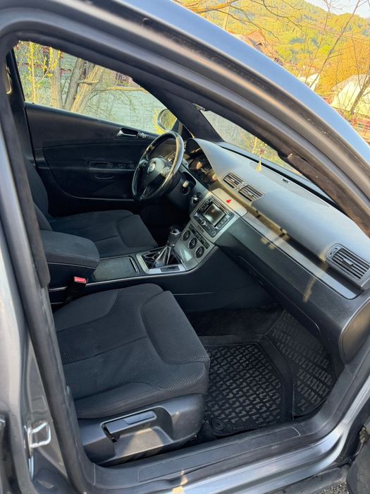 PASSAT B6 1.9 diessel full +alcantara neagra premimum