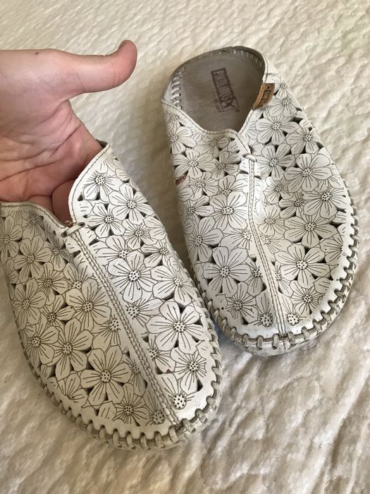 Женский обувь