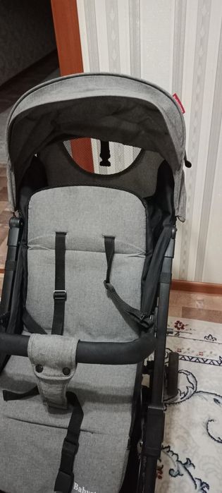 Коляска продам..