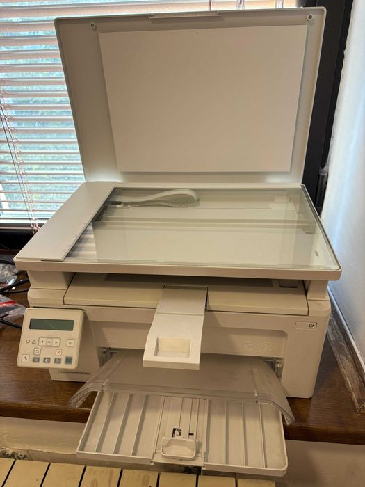 принтер Laser jet pro mfp m130nw