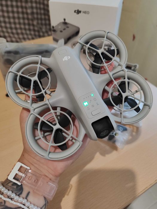 DJI Neo Fly More Combo с активиран DJI Care Refresh до 12.05.2027 г.