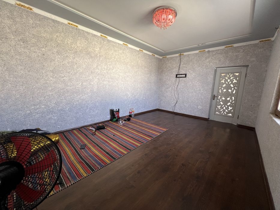 Termezda uy sotiladi 30 000$