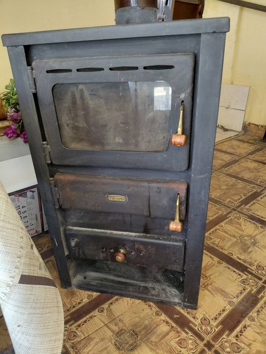 Продавам Камина Прити 2 дроя