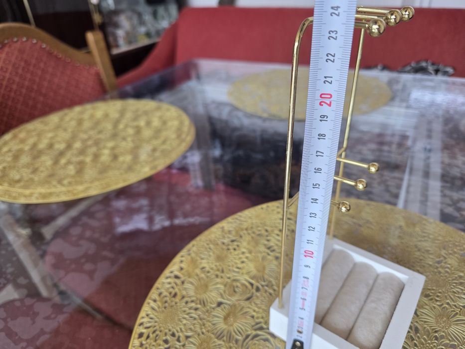 Suport pentru bijuterii, lanțuri si inele sau cercei, nou fără etichet