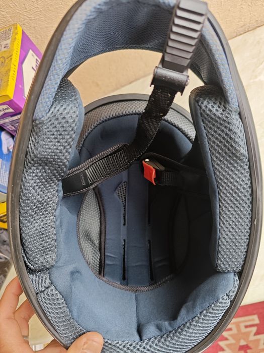 Продам мотошлем гермак