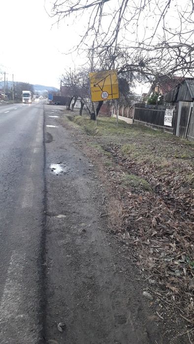 De vânzare  teren Onesti și Slanic Moldova