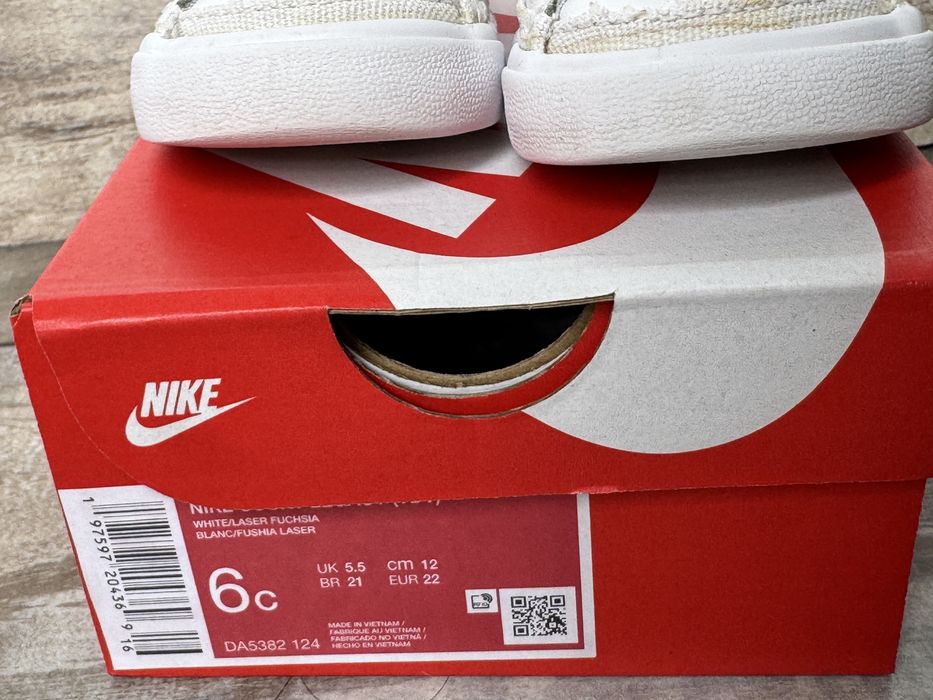 Детски спортни обувки nike legacy