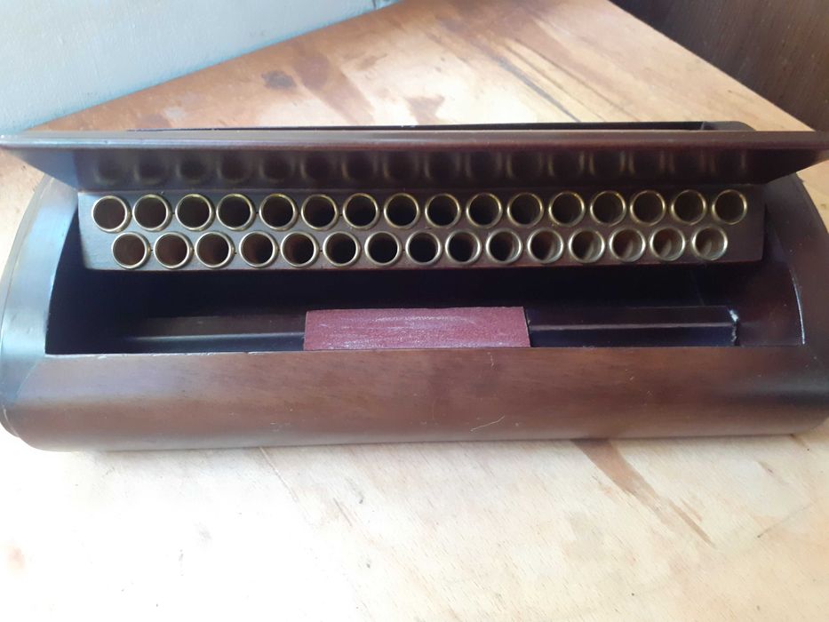 Уникална стара аристократична кутия цигари табакера махагон