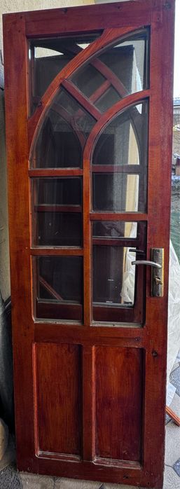 Продаётся окна и двери