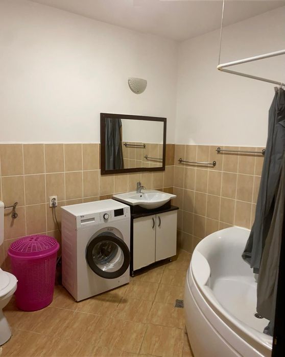 inchiriez apartament 2 camere cartier Vasia