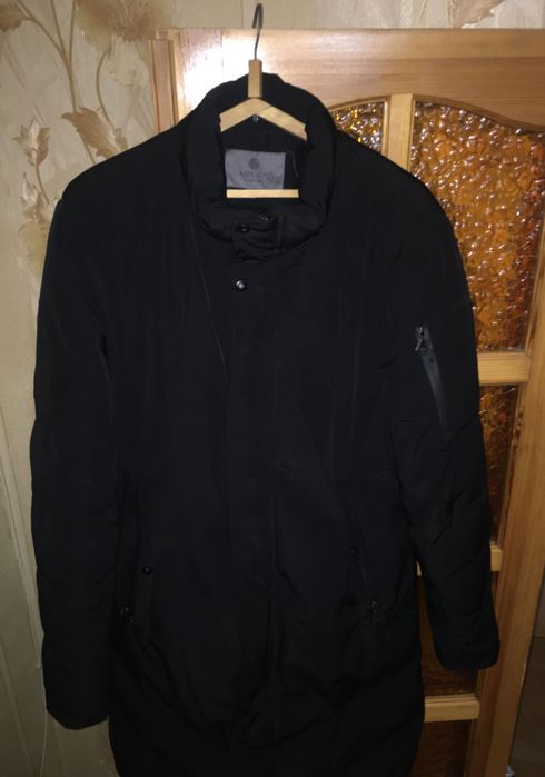 Продам зимнюю куртку торг