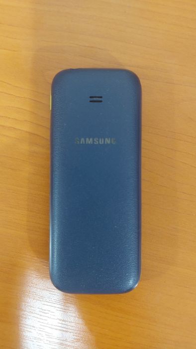 Телефон с копчета Samsung SM-B310E с Меню на Турски и Две Сим Карти