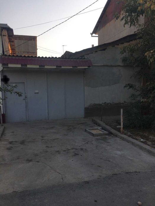 Янгиобод мах 1,85 соток 2 хона ер хисобида ховли сотилади