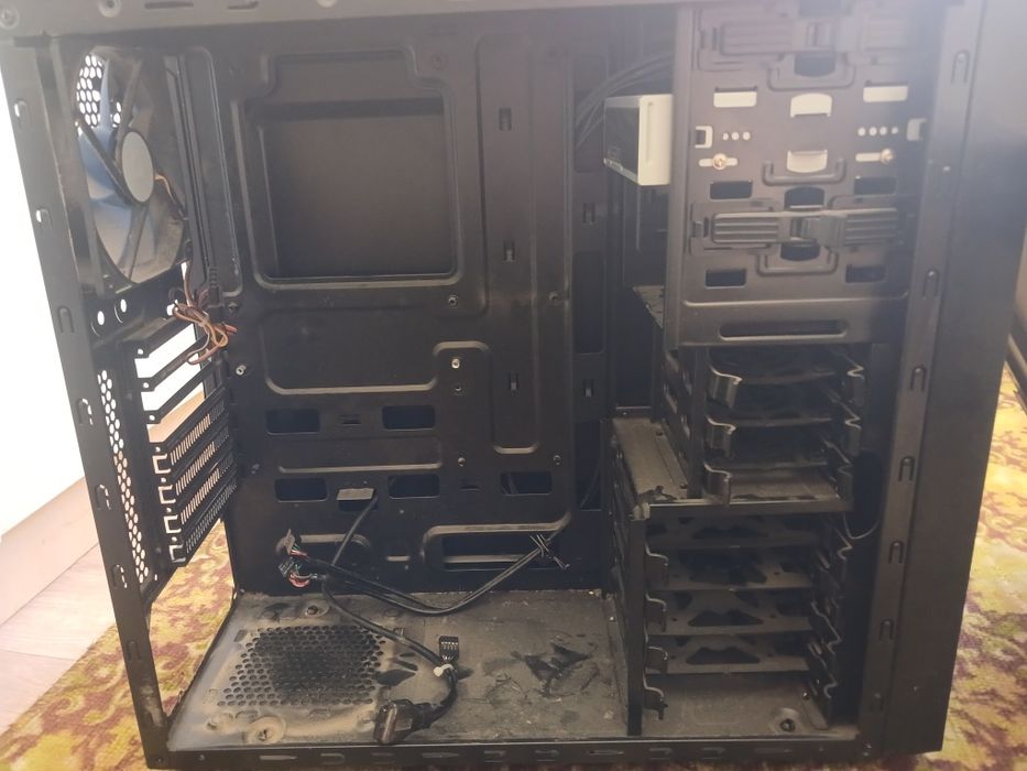 Чёрный корпус mid tower