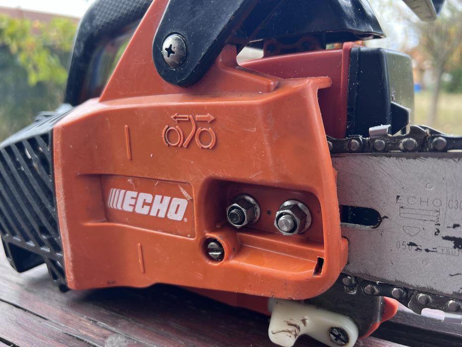 Drujba Echo Cs-303T foarte usoara.