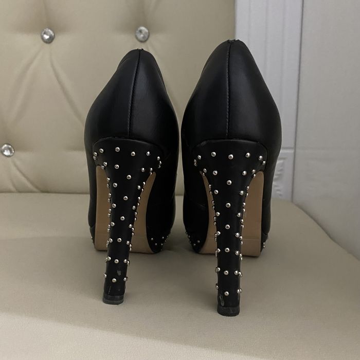 Каблуки высокие