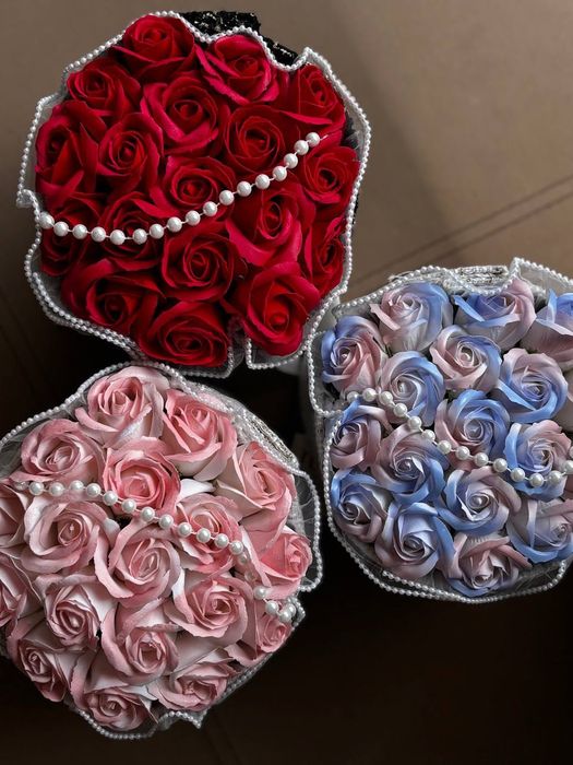 Ръчно изработени цветя – специален подарък за 8 март!