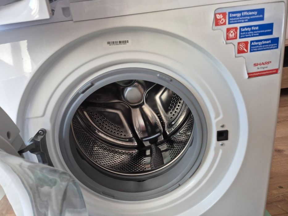 СПЕШНО! Пералня SHARP в безупречно състояние