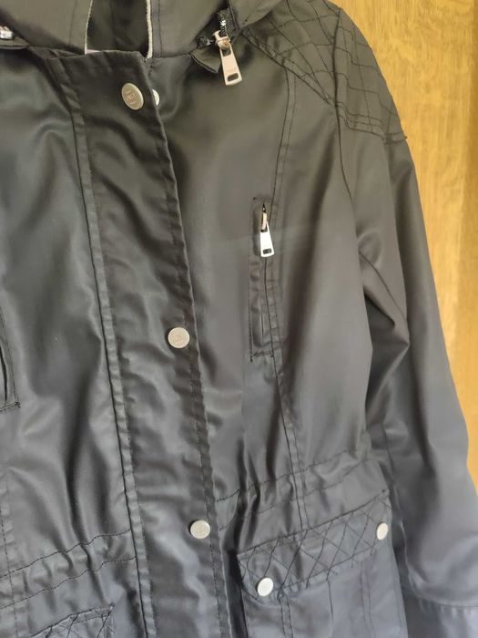 Geaca toamna Only cu gluga M